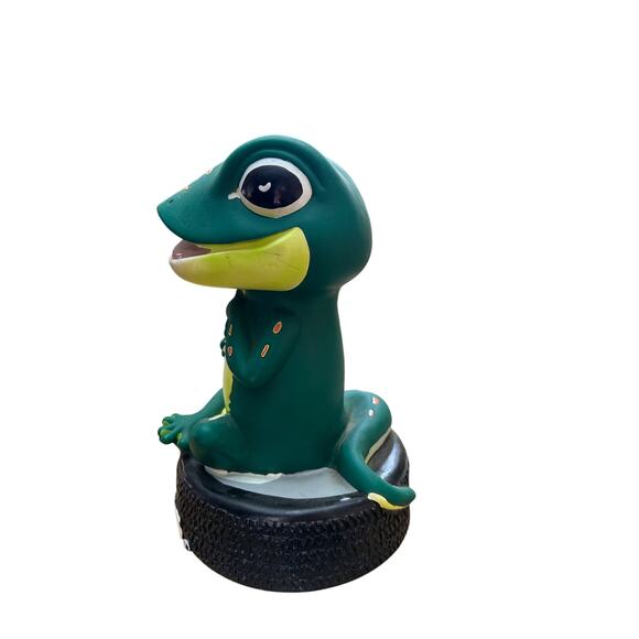 Geico Gecko Piggy Bank Vintage 9"T x 6"W - Picture 8 of 8